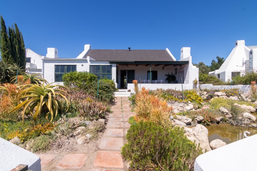 5 Bedroom Property for Sale in Laaiplek Western Cape